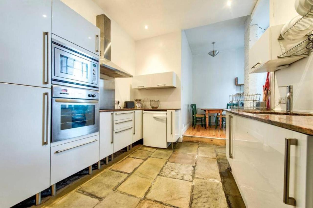 Incredible St Andrew'S Sq - 2 Bed In The Sky Apartment Ngoại thất bức ảnh