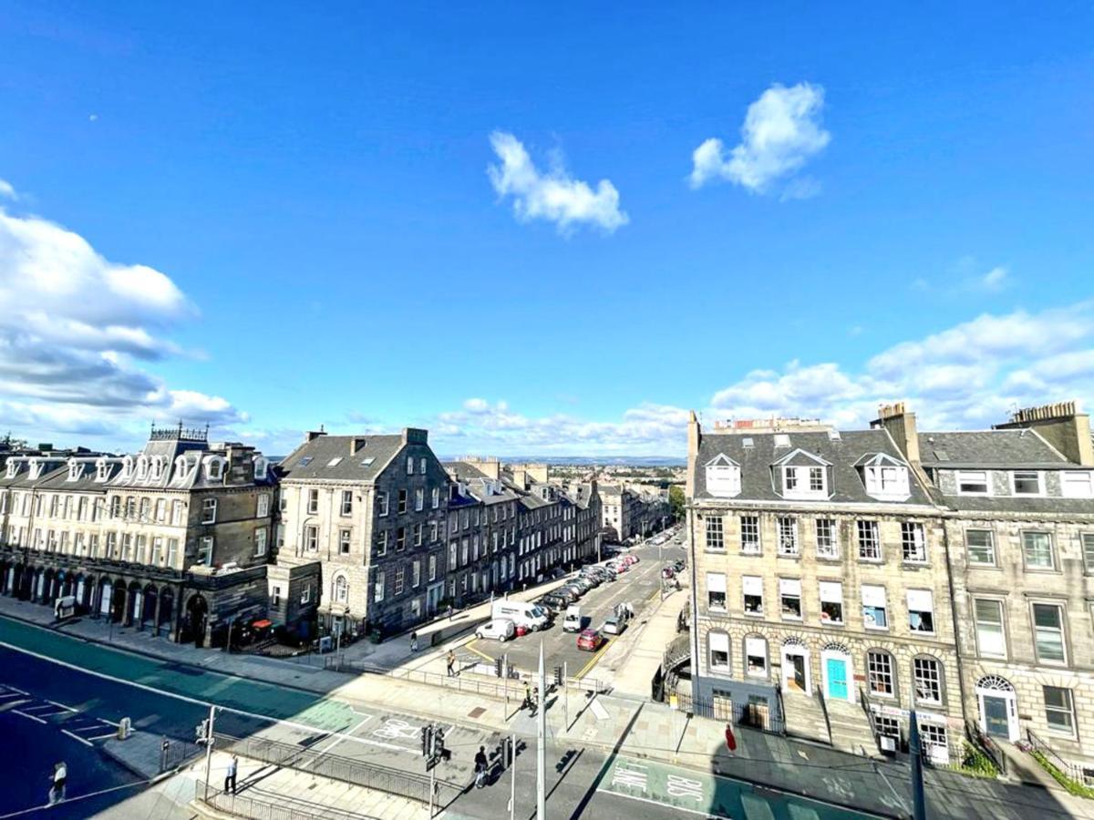 Incredible St Andrew'S Sq - 2 Bed In The Sky Apartment Edinburgh Ngoại thất bức ảnh